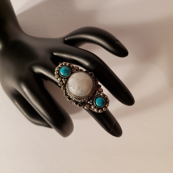 Vintage 1970s Mop Turquoise  Sterling Silver Ring - Picture 4 of 8